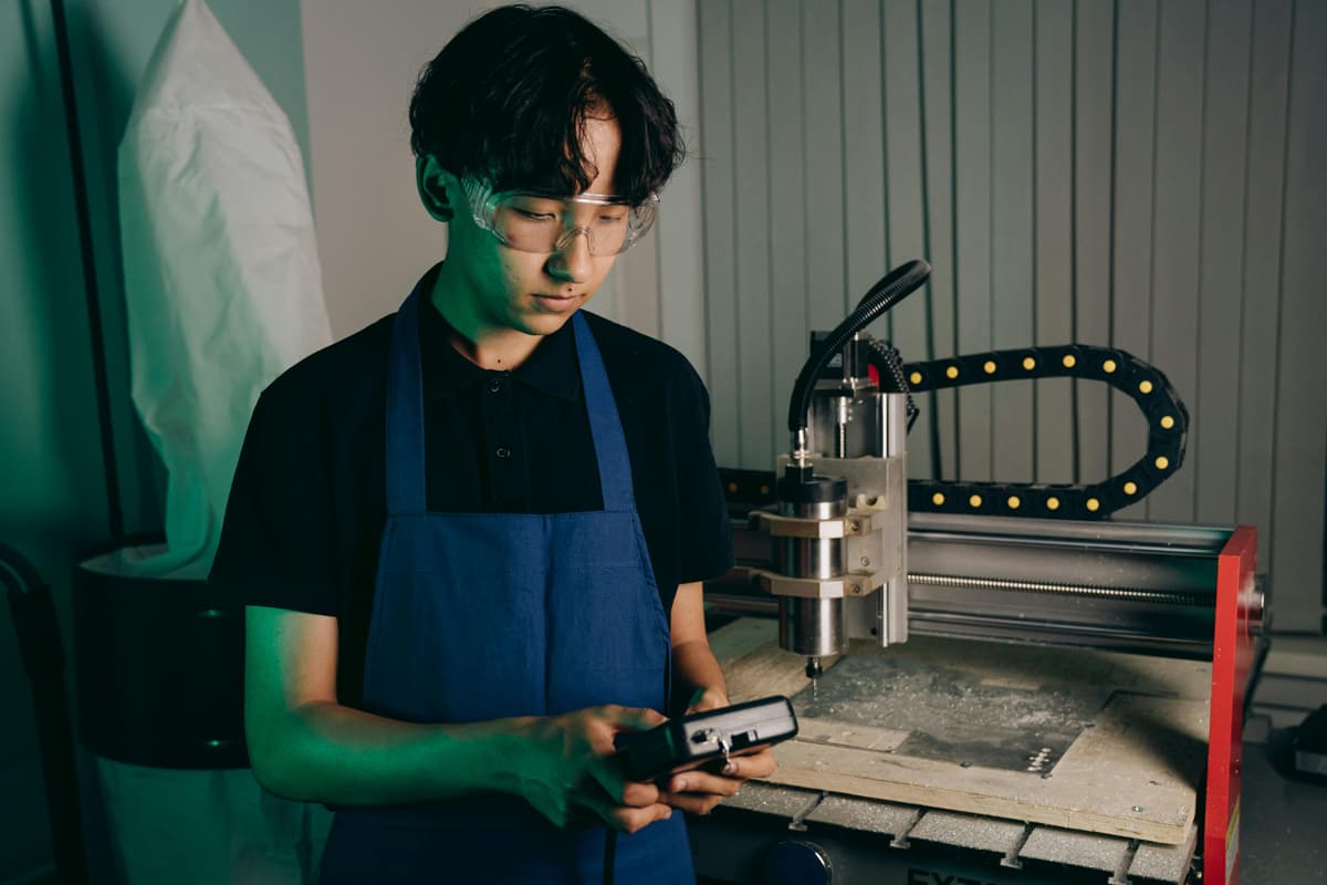 Essential Tools Every Workshop Should Have in 2025