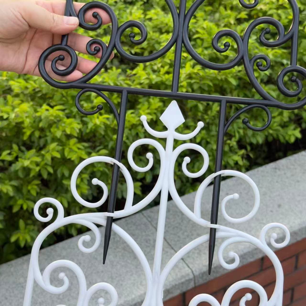 Man Yu Qing Si Style Vine Pattern Climbing Fence